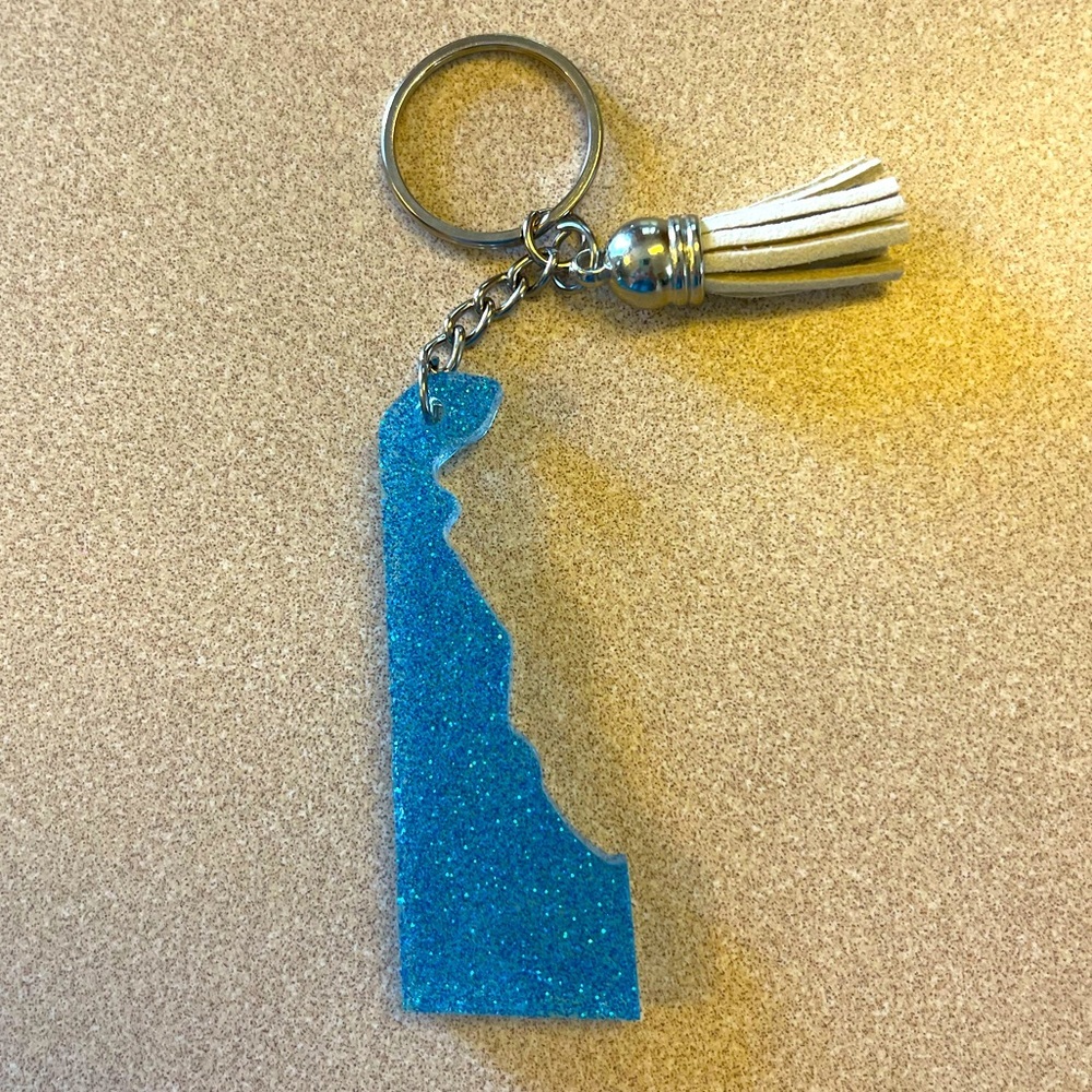 🎉🎉HP🎉🎉 Handmade U.S. State Keychain - Delaware